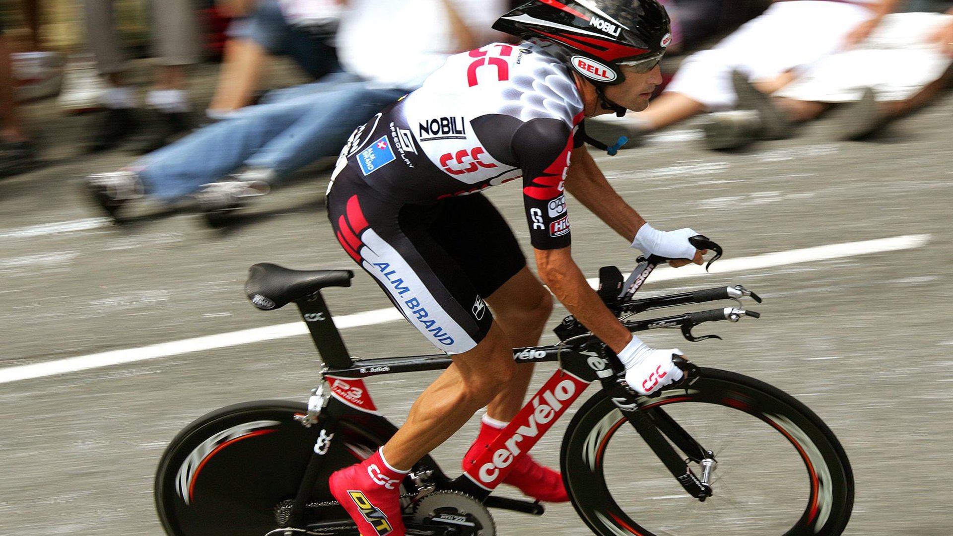 史上最“燃”关键三分：哪一球让现场沸腾？